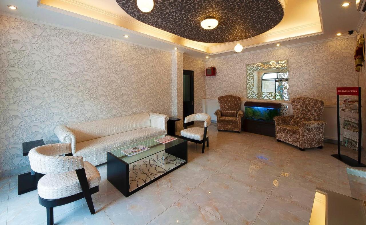 Pitrashish Grand And Premium Hotel Delhi  Exterior photo